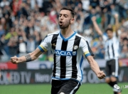 开云体育登录-瓦伦西亚小将斩获乌迪内斯，豪取连胜