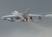 开云体育中国-他用石块砌墙，导演了一场荒漠里的溃败