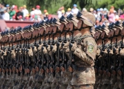 开云体育入口-冰冷射手与绿军消失术，贝恩的关键战魔法如何偷走胜利