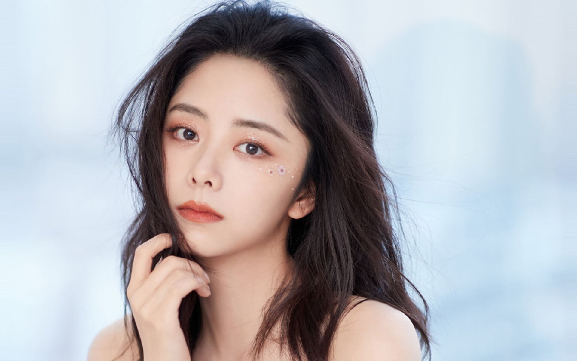 街道竞速与球场突破,当F1轮胎尖啸遇见开拓者击溃奇才